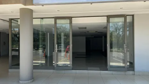 WhatsApp Image 2025-11-13 at 13.38.43 (1).